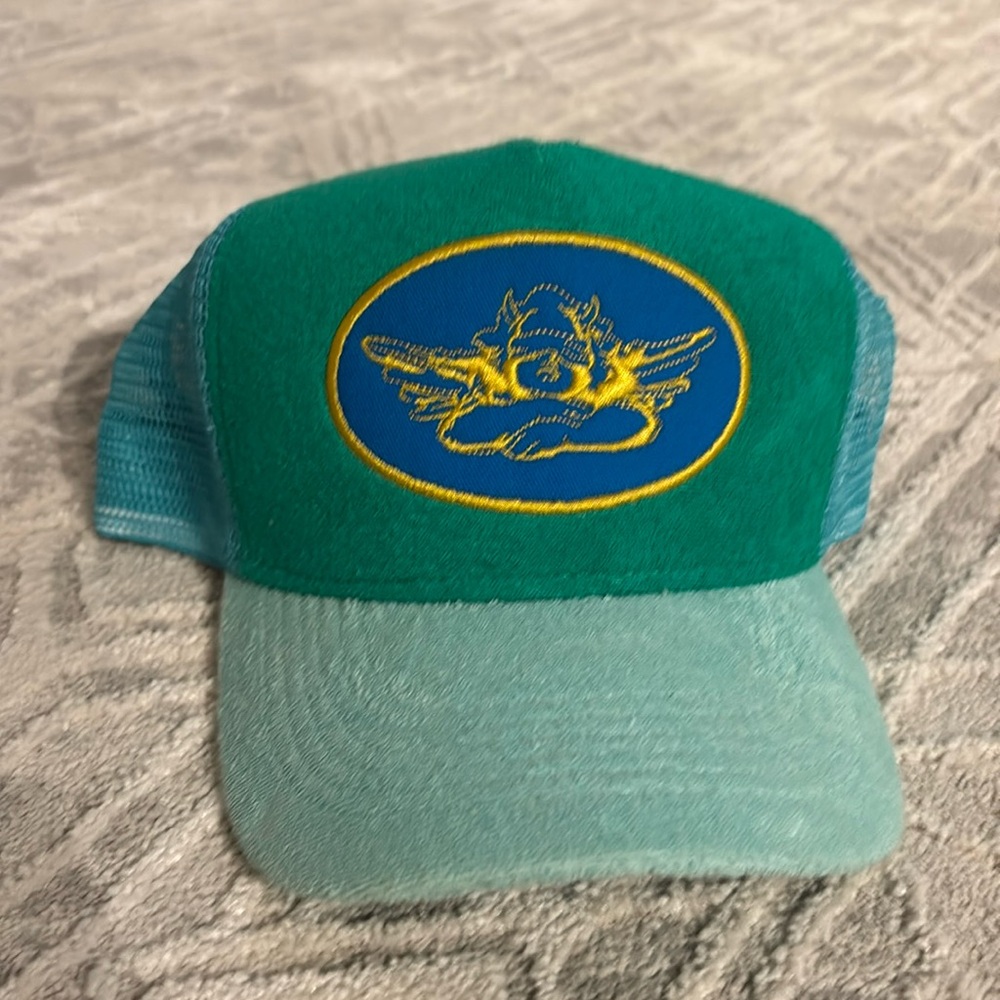 Boys lie emerald green Terry women’s trucker hat